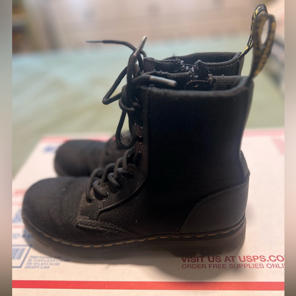 Dr. Martens Combs Black Canvas Extra Tough Combat Boots Junior Kids Size 3 - Picture 4 of 8